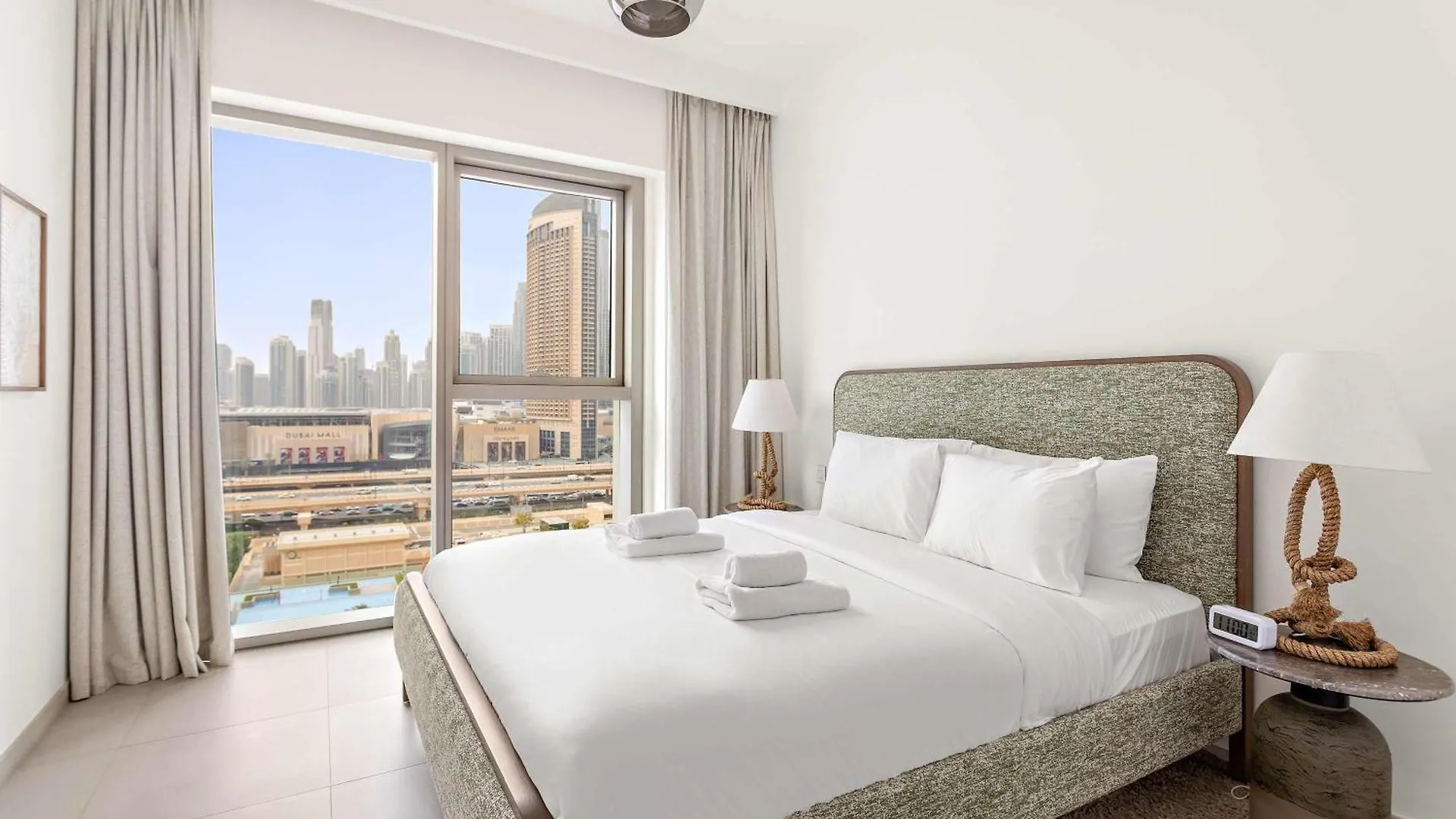 Silkhaus Deluxe 2Br In Downtown Views II Apartment Dubai