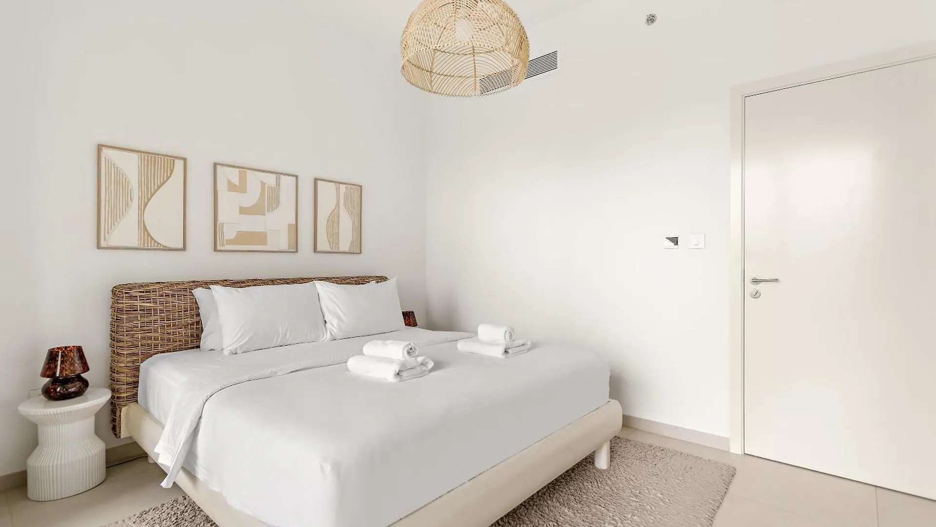 Silkhaus Deluxe 2Br In Downtown Views II Apartment Dubai