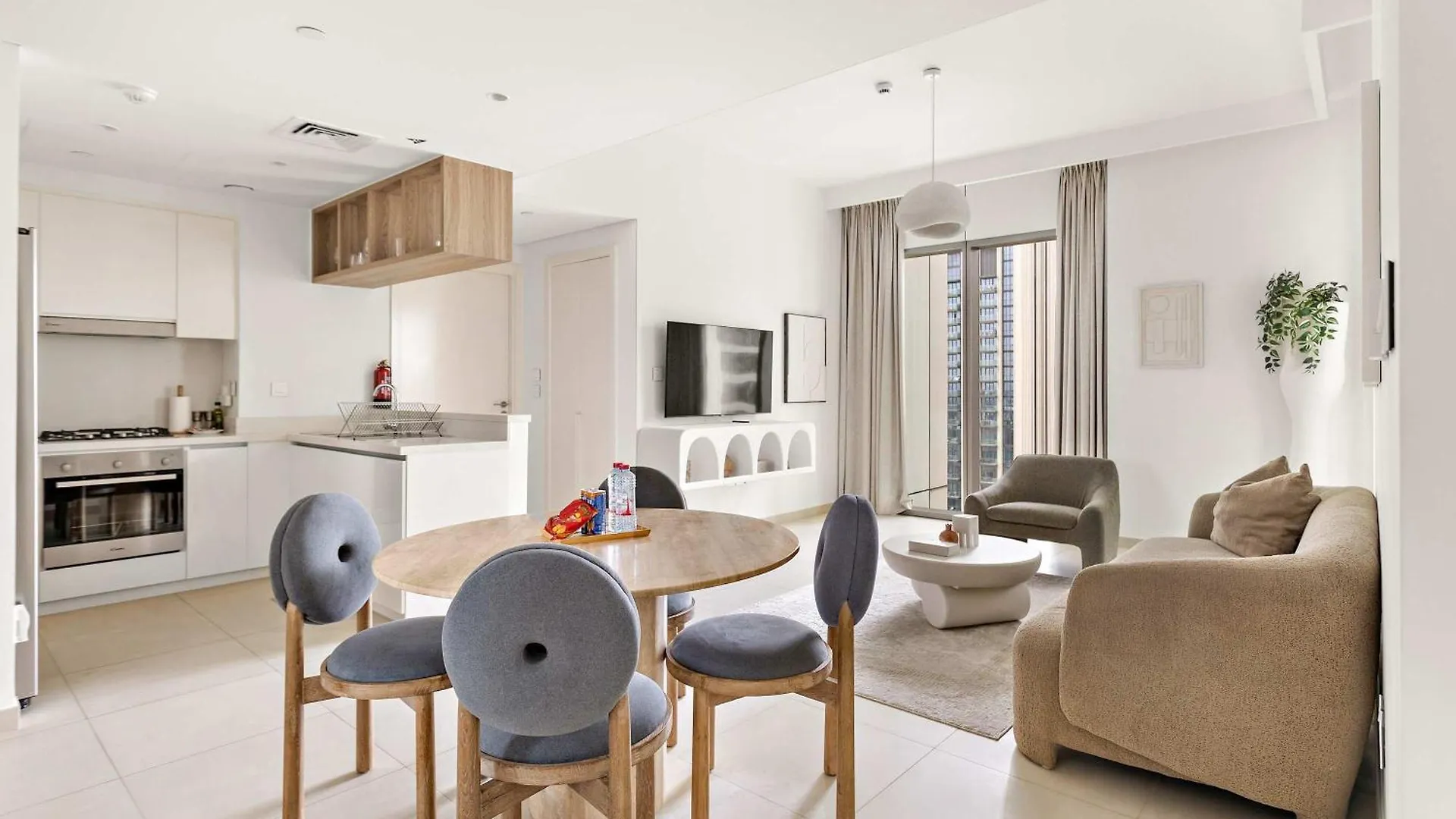 Silkhaus Deluxe 2Br In Downtown Views II contacts