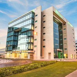 Ibis Styles Jumeira Отель