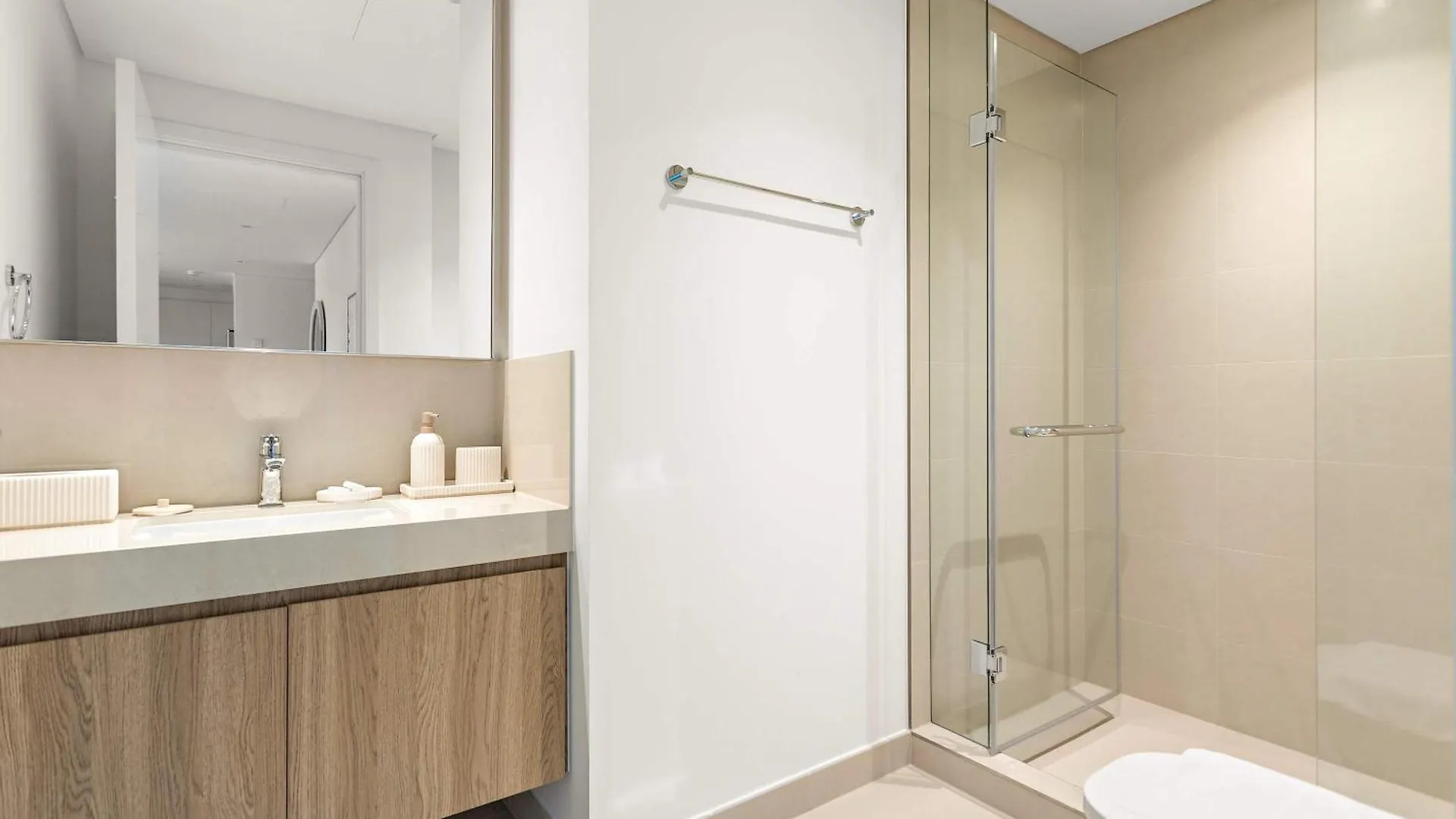 Silkhaus Deluxe 2Br In Downtown Views II Apartment Dubai